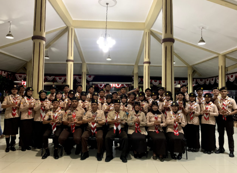 PELEPASAN KONTINGEN CABANG KOTA SEMARANG UNTUK RAYAKAN RAIMUNA DAERAH KE-13